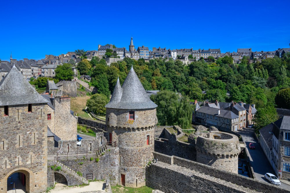 Fougeres