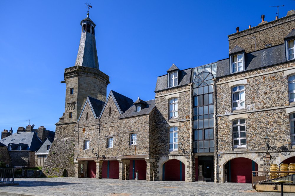 Fougeres